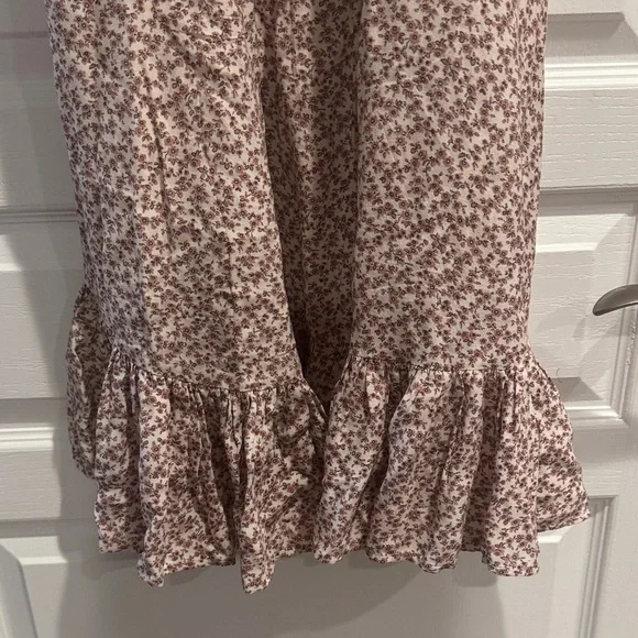 Rails Floral Midi Dress in Cream and Pink - Picture 7 of 8